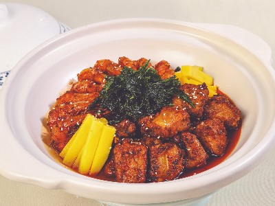 大厨四宝香辣干锅酱应用-青芒香辣干锅排骨虾