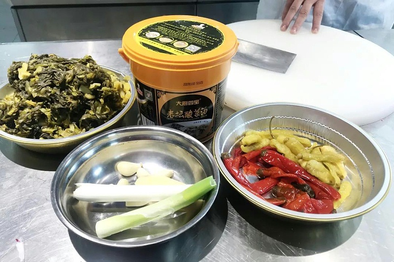 老坛酸菜酱调料