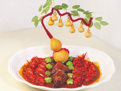 大厨四宝香辣干锅酱应用-香辣龙虾葫芦鸭