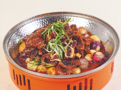 大厨四宝香辣干锅酱应用-干锅带皮牛肉