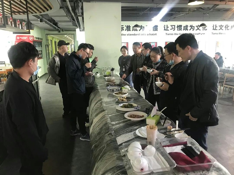 中烹基地与青岛食佳食美餐饮管理有限公司达成战略合作7